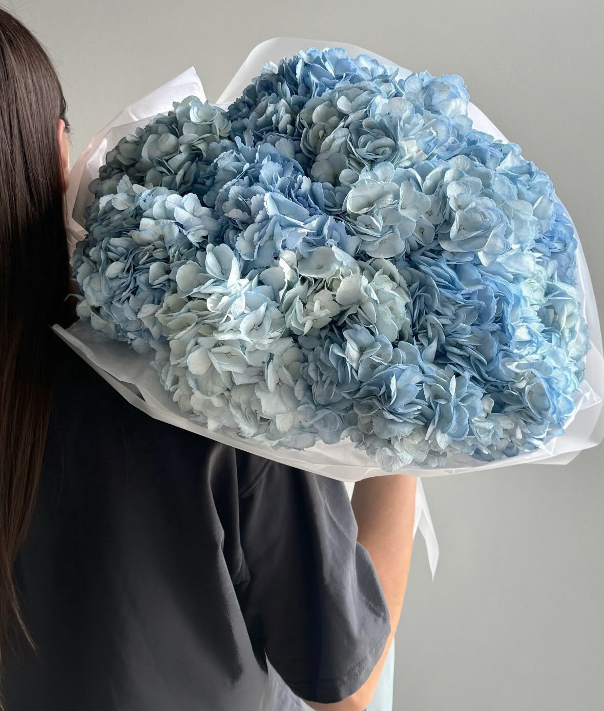 Ramo de hortensias naturales frescas