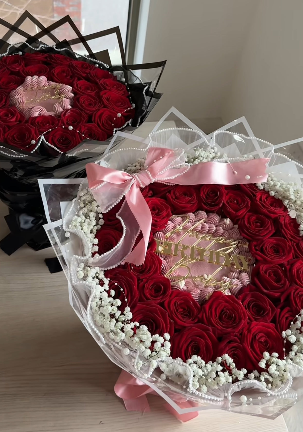 Dulce Pétalo - Flor Cake con 36 rosas y tarta de 12cm