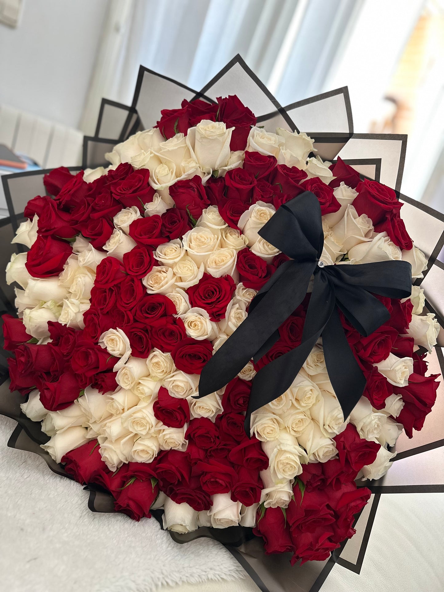 Bouquet de 200 Rosas – Elegancia Suprema
