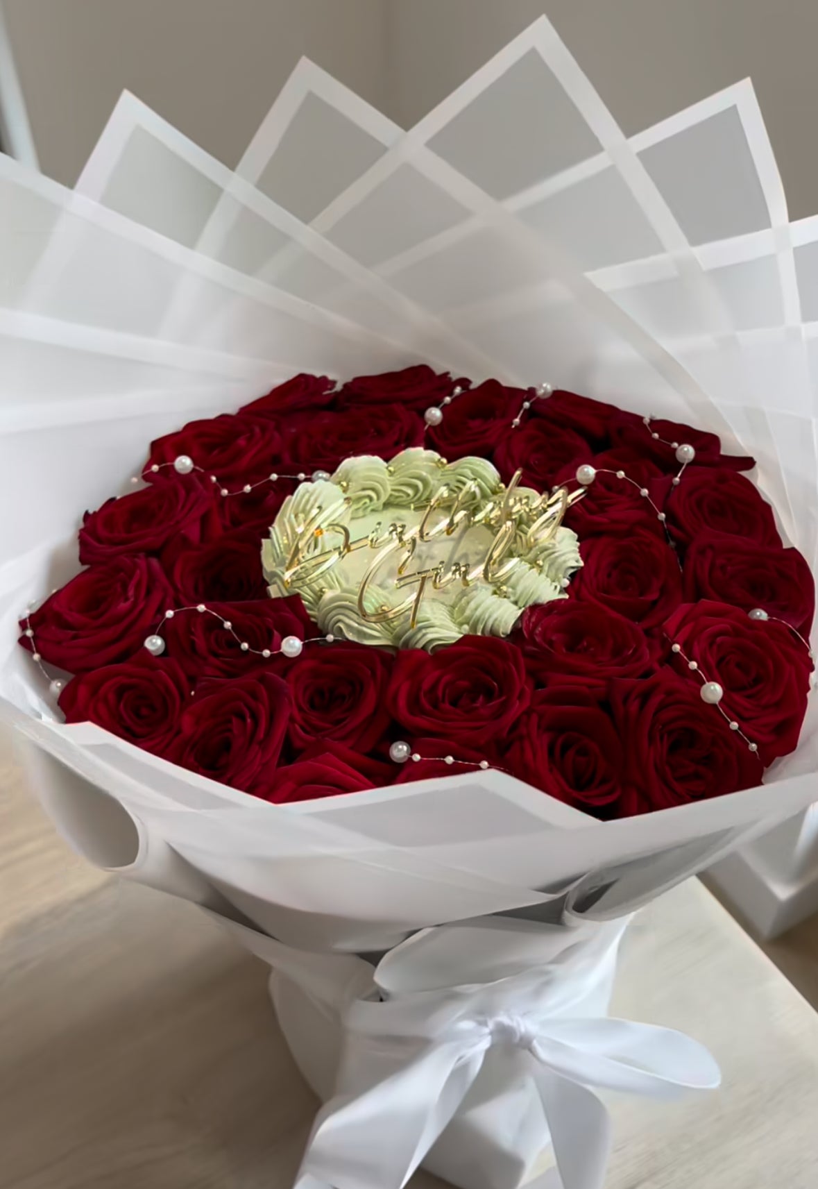 Dulce Pétalo - Flor Cake con 36 rosas y tarta de 12cm