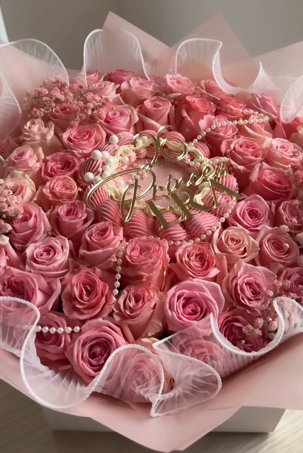 Dulce Pétalo - Flor Cake con 36 rosas y tarta de 12cm