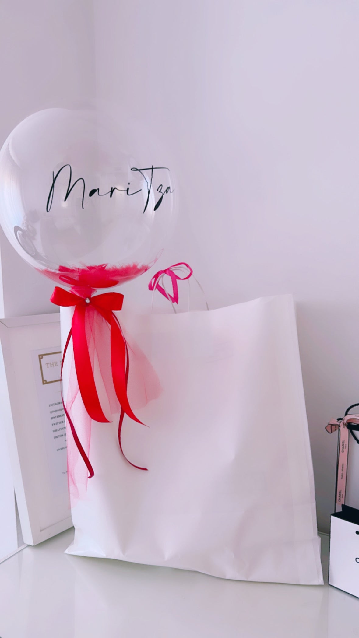 Globo Personalizado y Embalaje Decorativo para flores - Regalo Elegante y Exclusivo