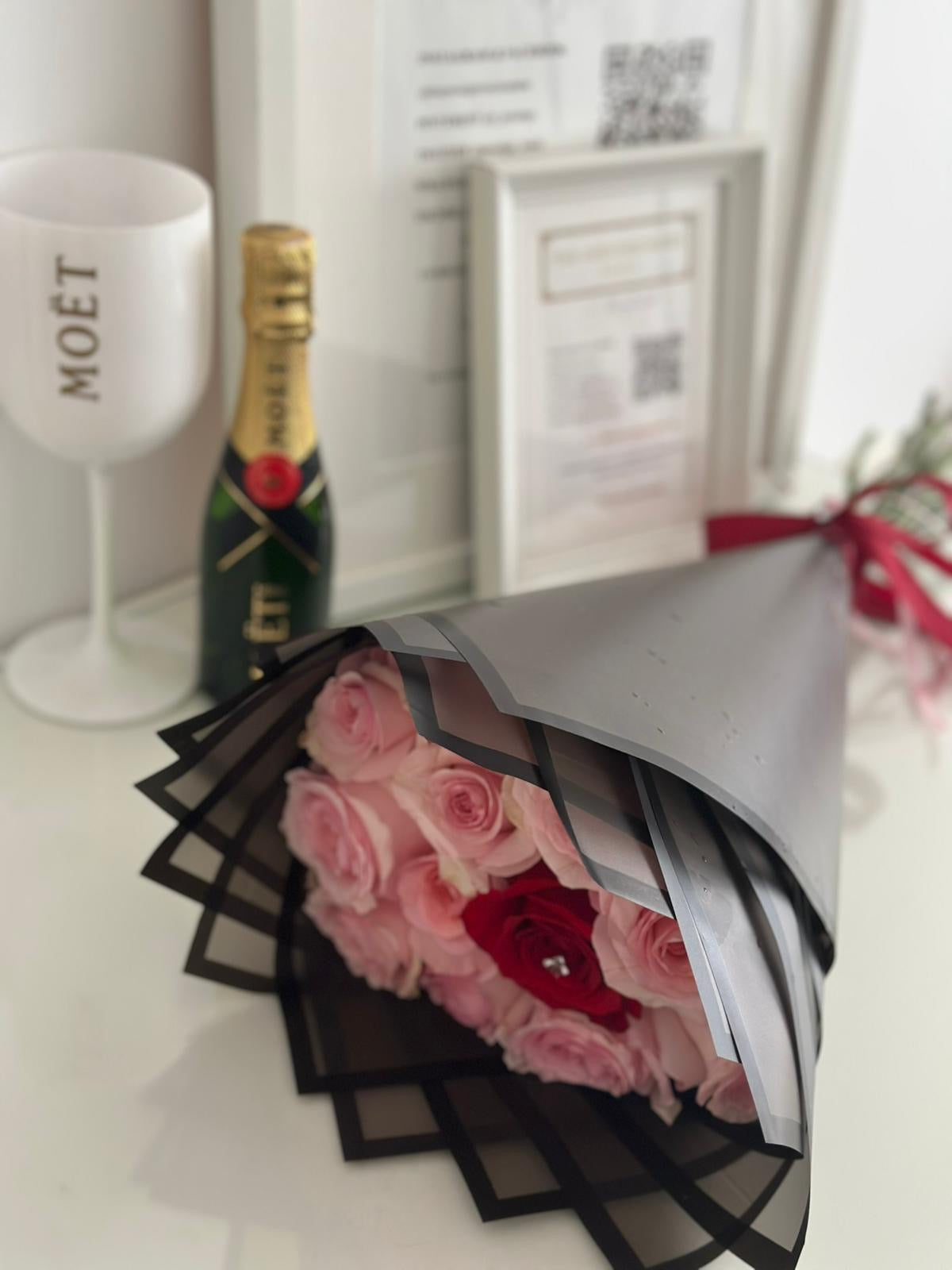 ramo de 15 rosas frescas rositas a domicilio madrid