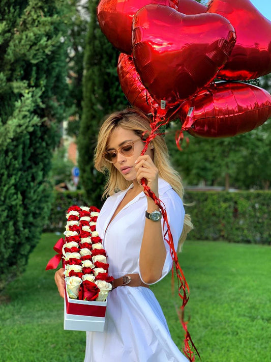 Caja Blanca Rectangulo de Rosas Frescas - The Prestige Roses - The Prestige Roses Madrid