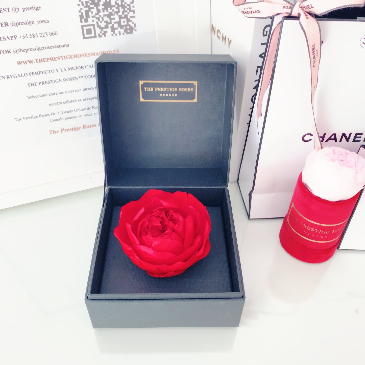 Colección Peonias Preservadas - Peonia Princessa Preservada - The Prestige Roses España