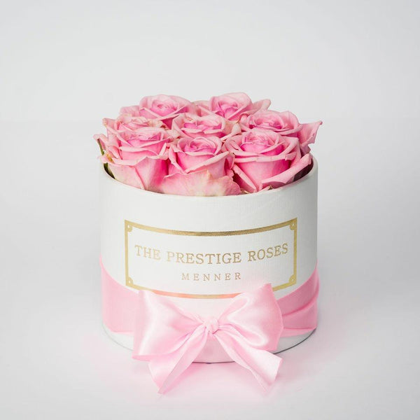 Rosas eternas caja cuadrada blanca chica con rosas silver