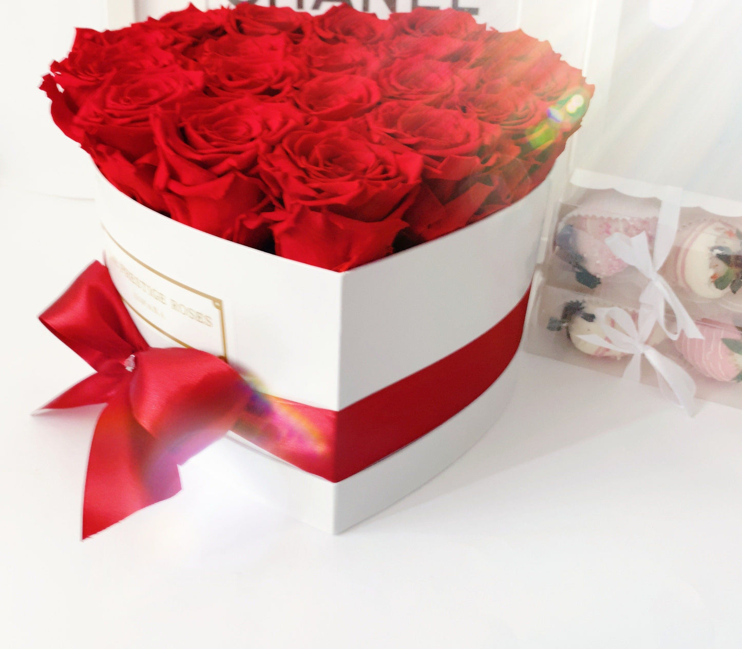Caja Brillo Corazon de Rosas Eternas | The Prestige Roses