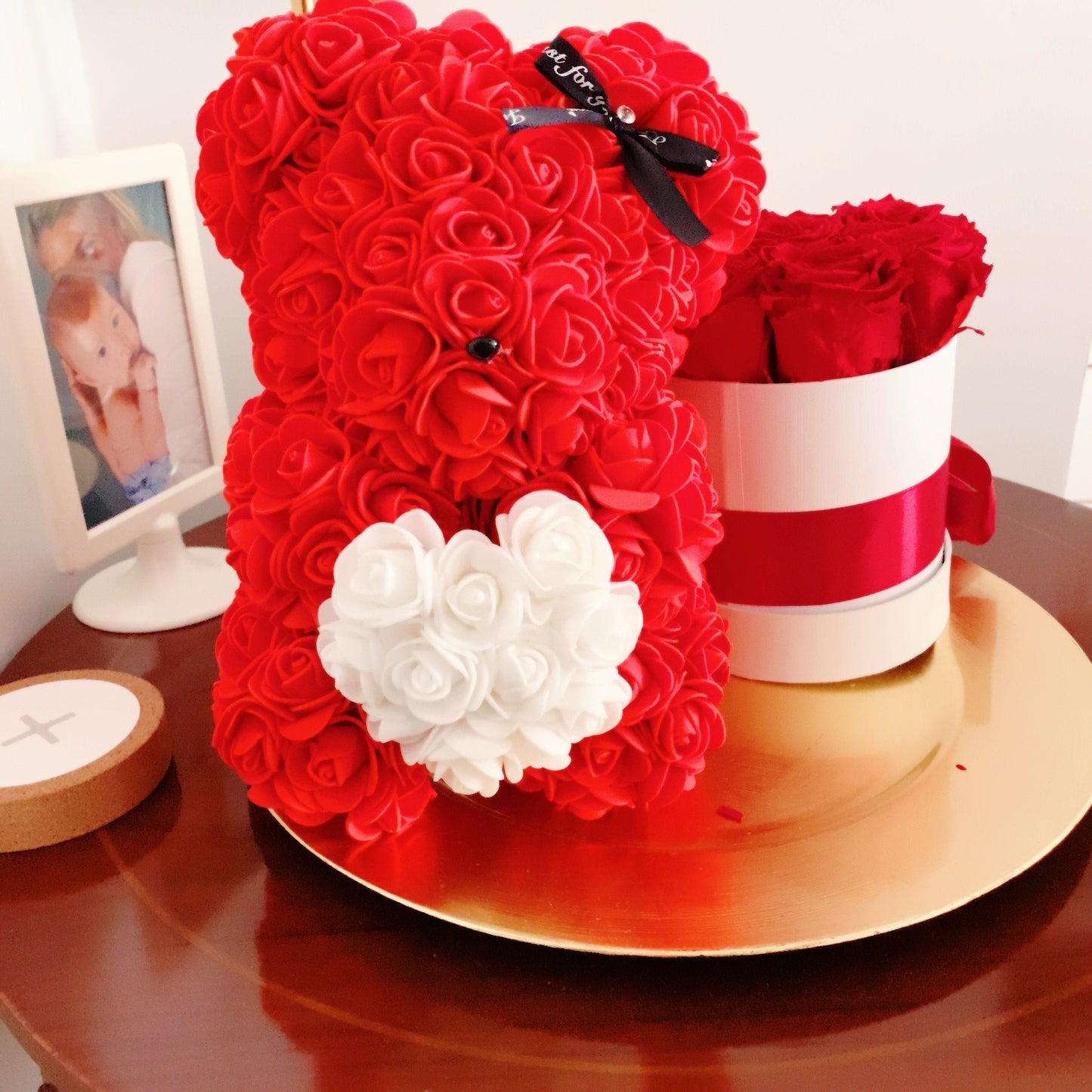 Oso de Rosas pequeño Rojo Con Corazon Blanco - The Prestige Roses - The Prestige Roses Madrid