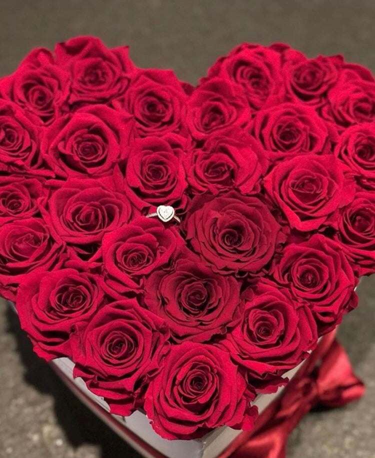 Regalar Rosas por Aniversario en Caja