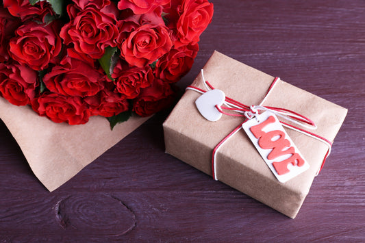 ¿QUÉ FLORES REGALAR EN SAN VALENTÍN? GUÍA DE LAS MEJORES FLORES Y ROSAS