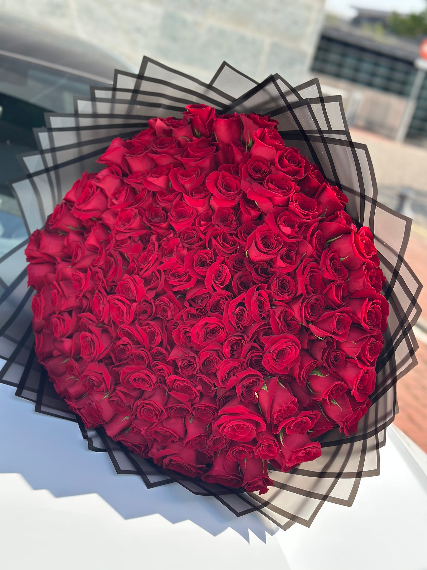 Bouquet de 200 Rosas – Elegancia Suprema