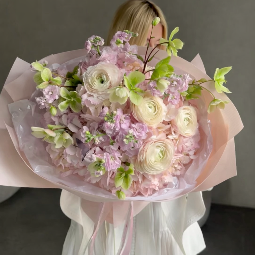 Ramo de Flores Variadas
