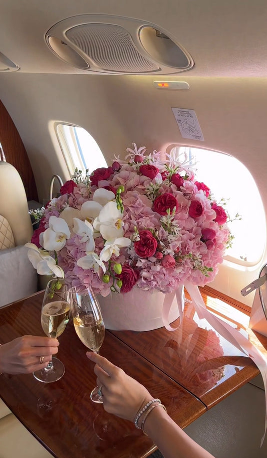 caja-rosas-lujo-champagne-jet-privado