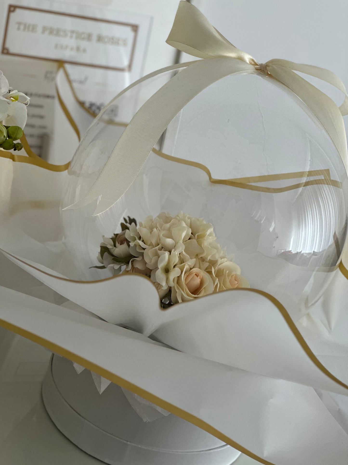 Bobo Globo Bouquet con Flores