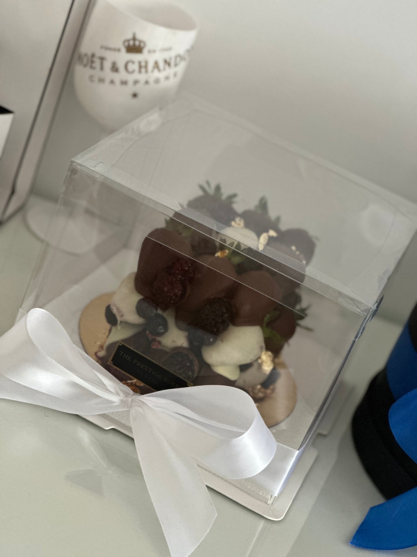 Tarta de Fresas bañadas en chocolate
