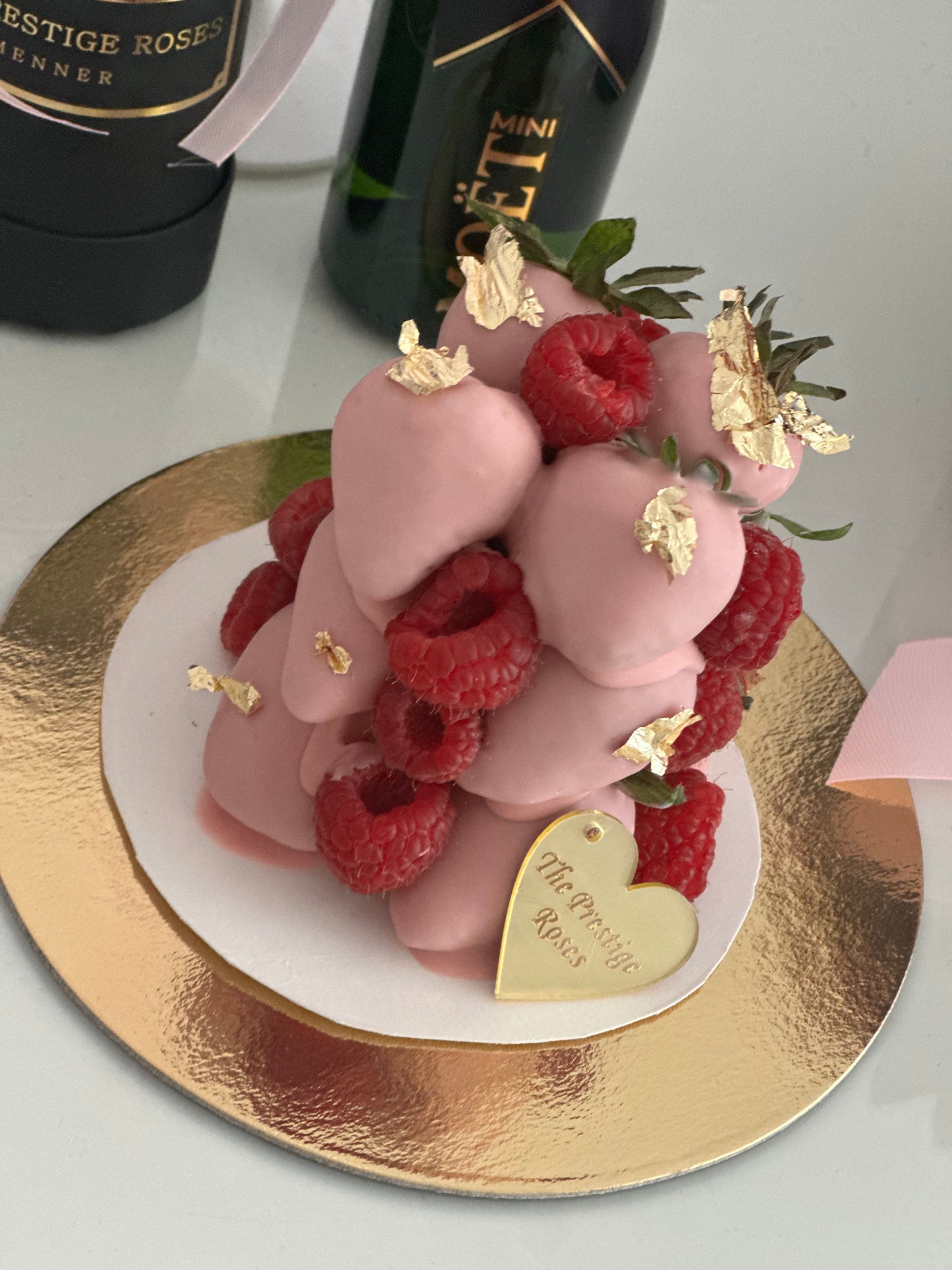 Tarta de Fresas bañadas en chocolate
