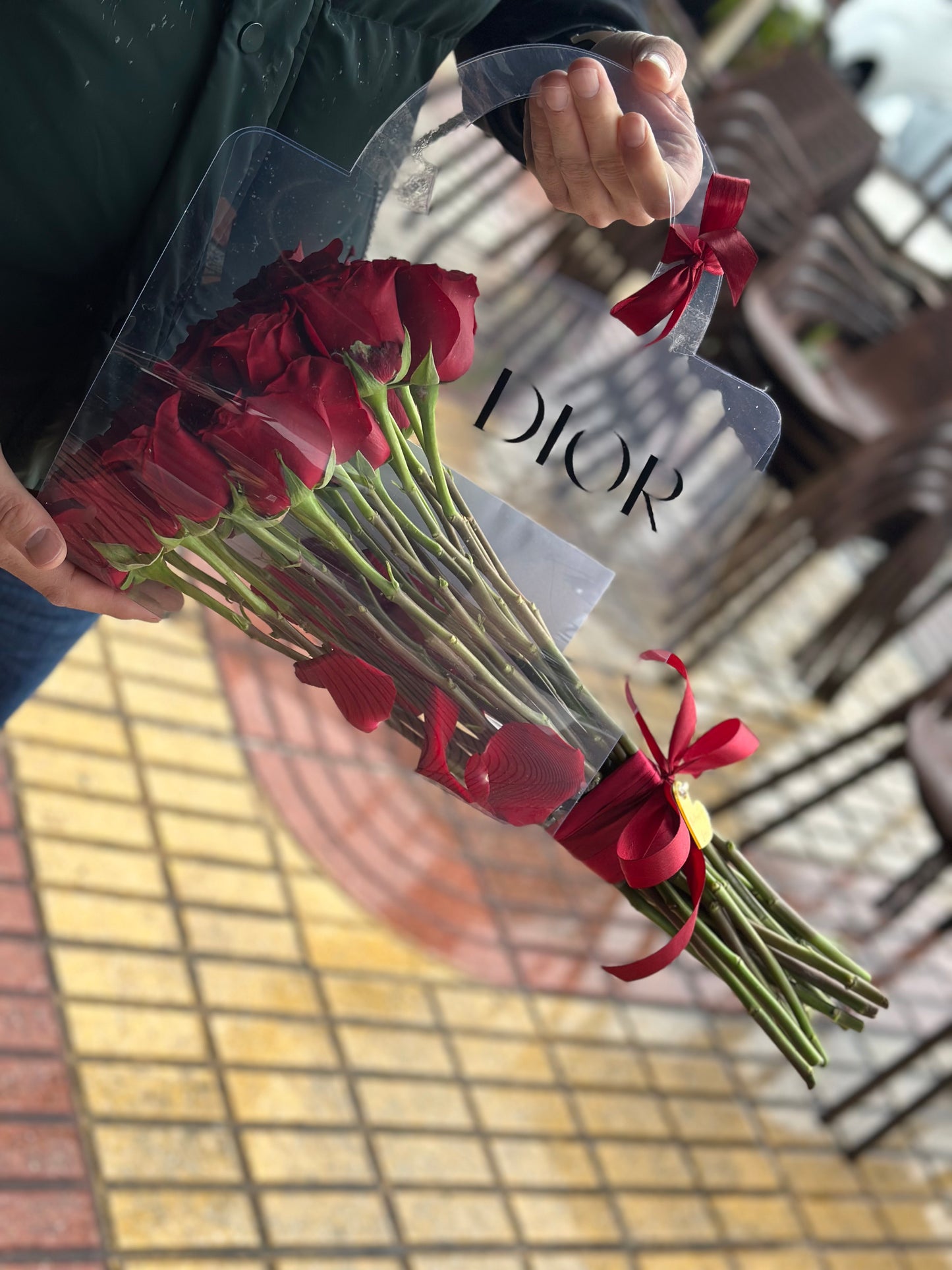 Ramo de Rosas Frescas en Bolsa transparente