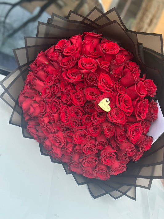 Ramo de 50 rosas frescas