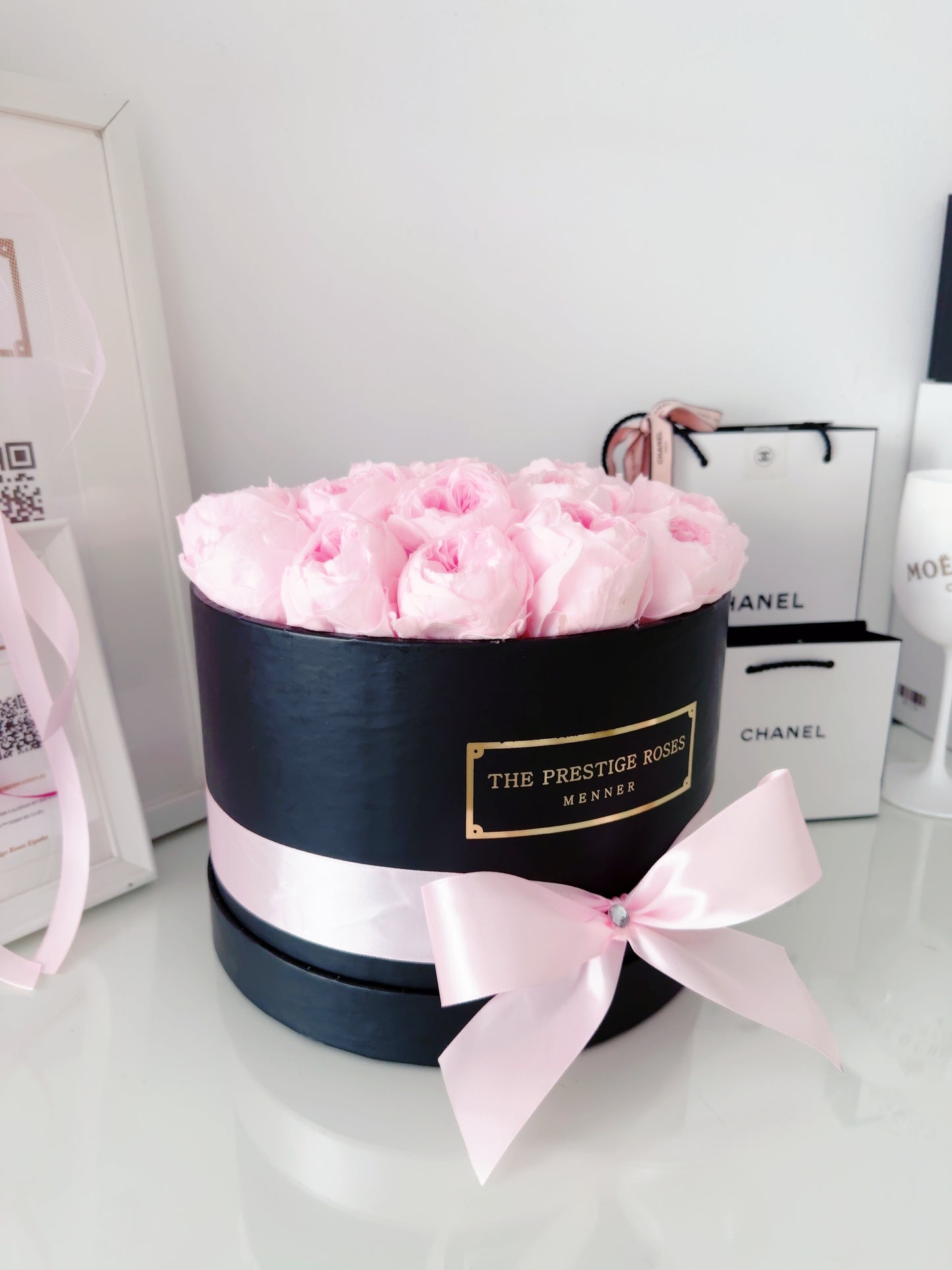 elige nuestro caja grande de peonas eternas rosa 